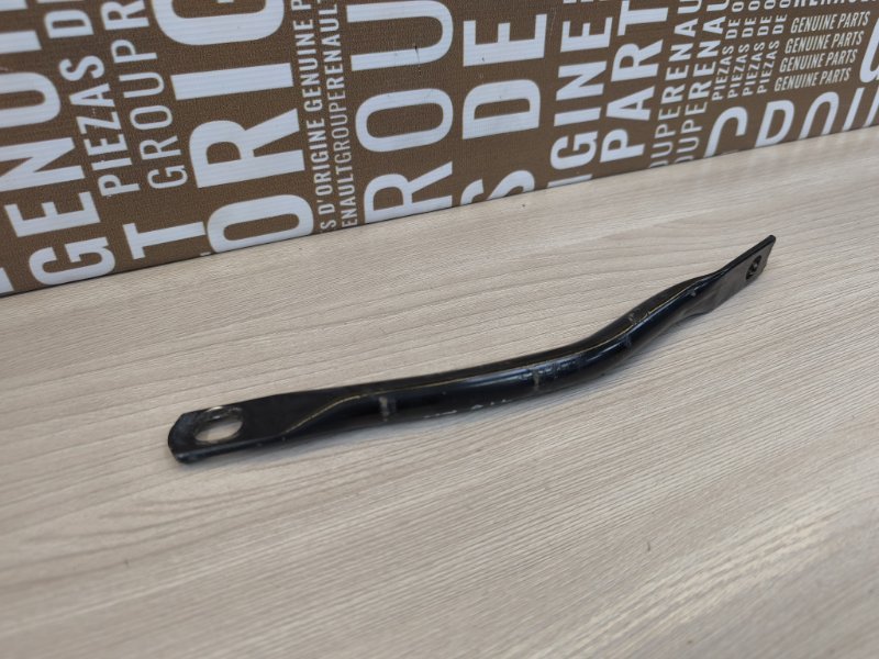 Кронштейн подрамника