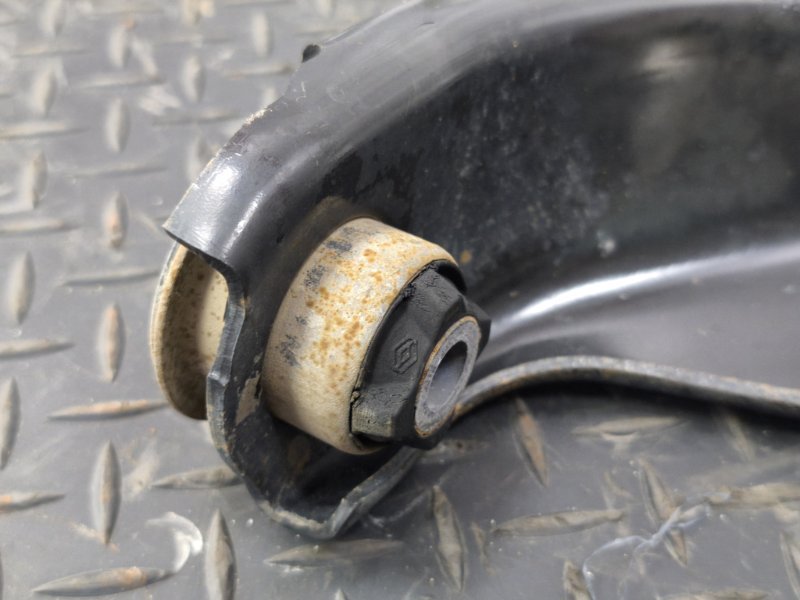 Рычаг подвески