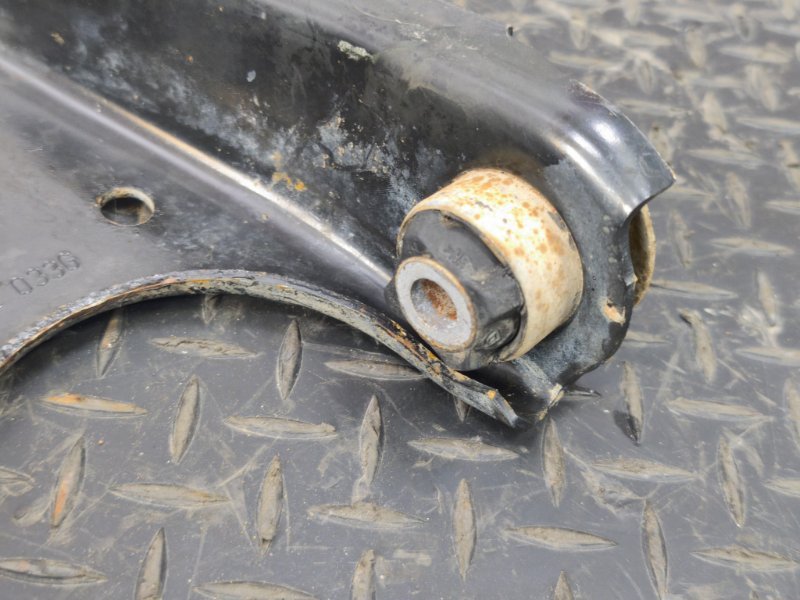 Рычаг подвески