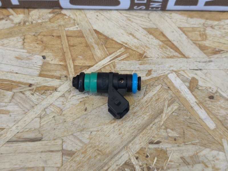 Форсунка топливная