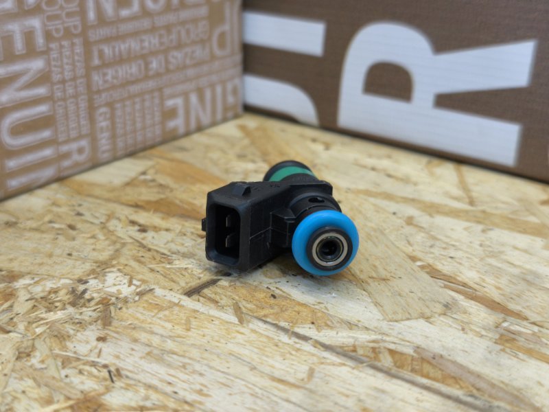 Форсунка топливная