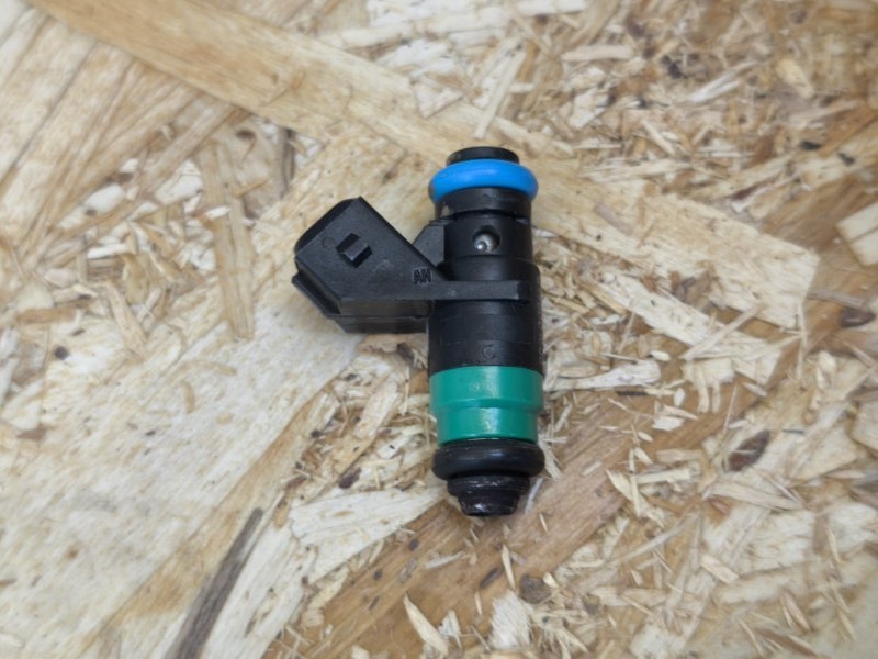 Форсунка топливная