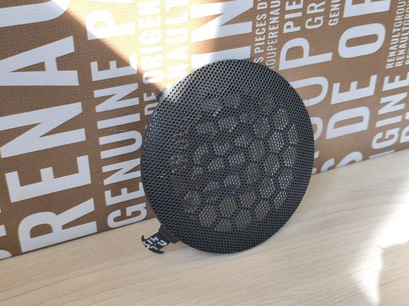 Крышка динамика