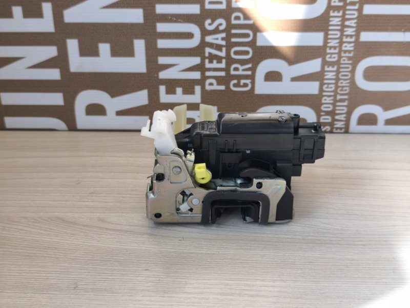 Замок      двери