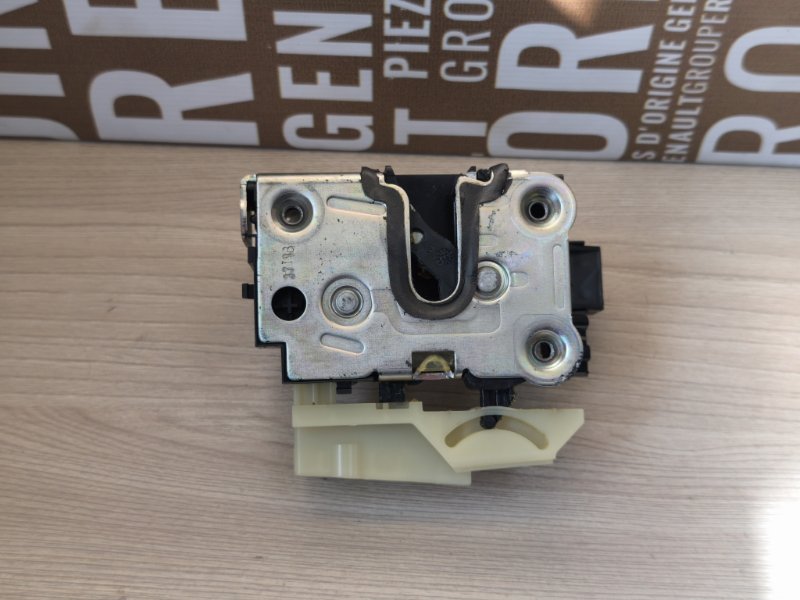 Замок      двери