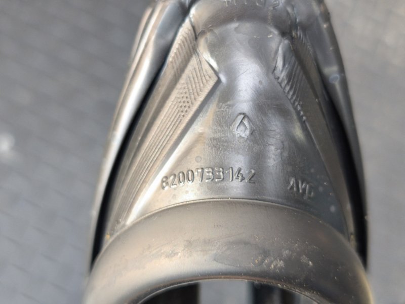 Уплотнитель стекла двери