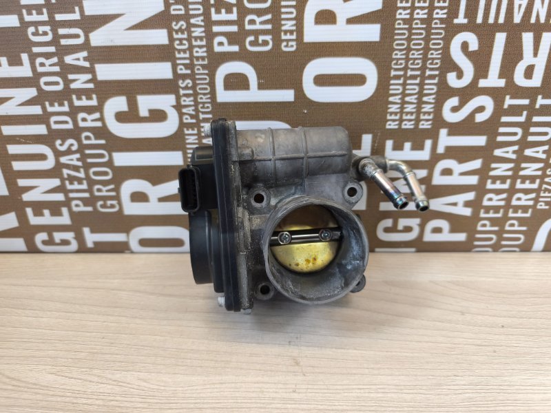 Дроссельная заслонка