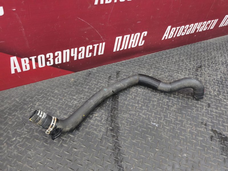 Патрубок радиатора