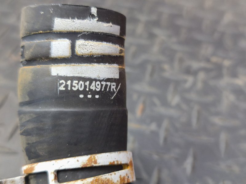 Патрубок радиатора