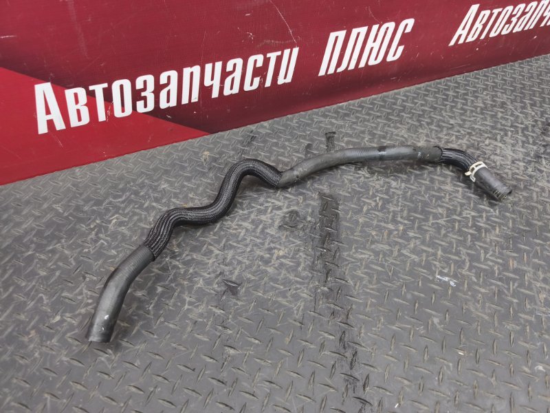 Патрубок радиатора