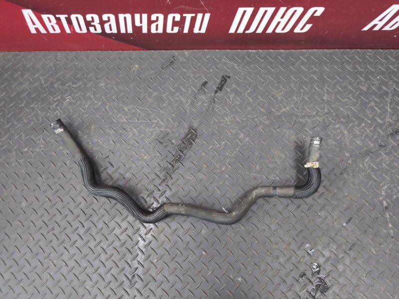 Патрубок радиатора