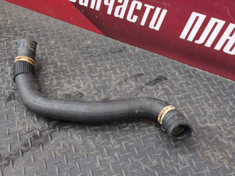 Патрубок радиатора