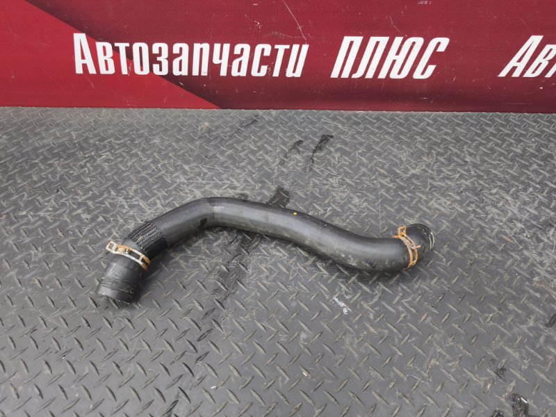 Патрубок радиатора