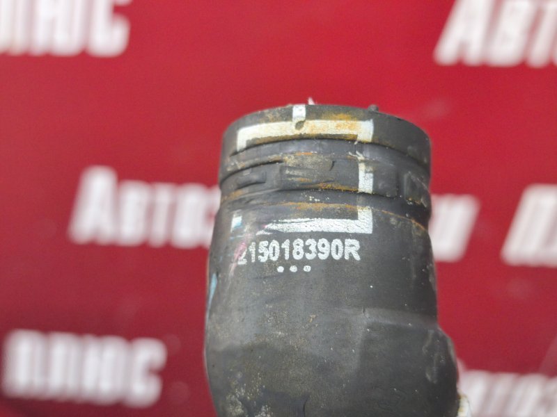 Патрубок радиатора