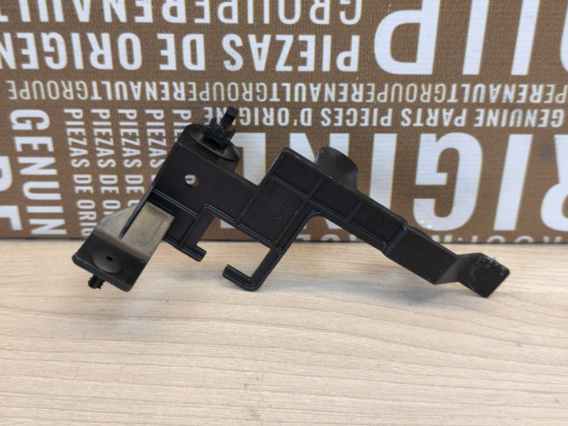 Кронштейн проводки