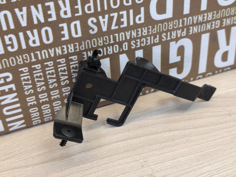 Кронштейн проводки