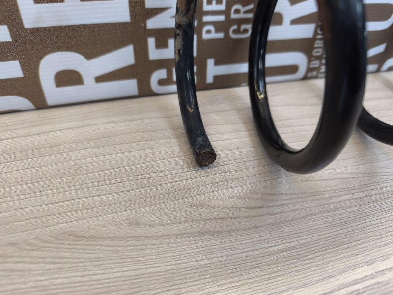 Пружина подвески