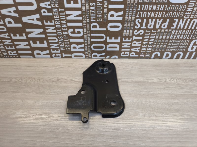 Кронштейн подрамника