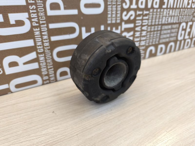 Демпфер подрамника