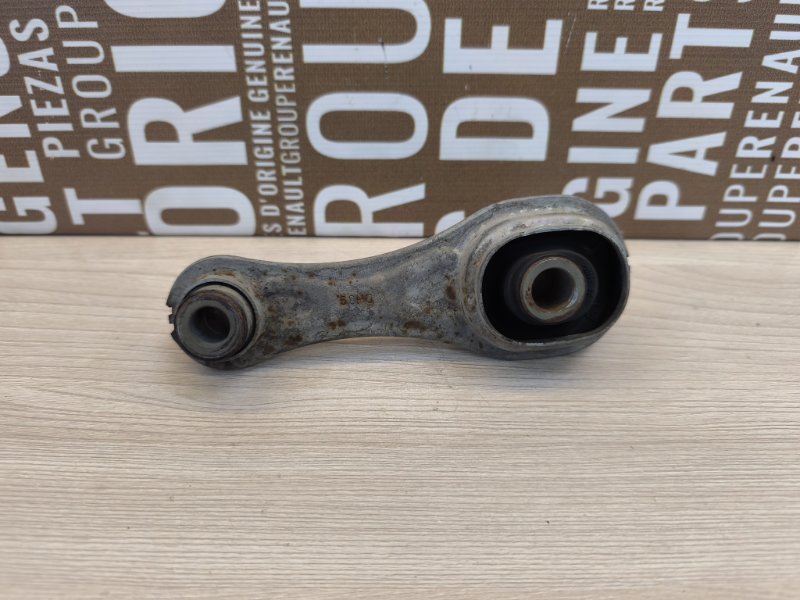 Опора двигателя