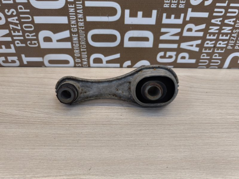 Опора двигателя