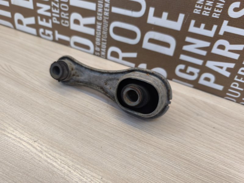 Опора двигателя