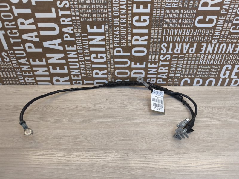 Клемма аккумулятора (минусовая)