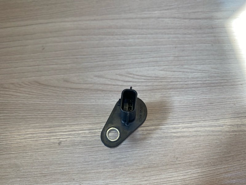 Датчик положения коленвала