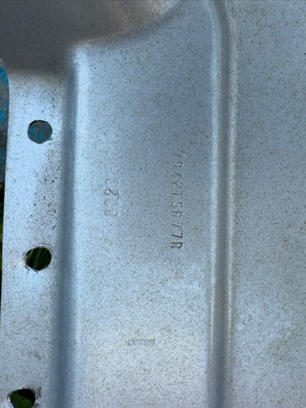 Задняя полка