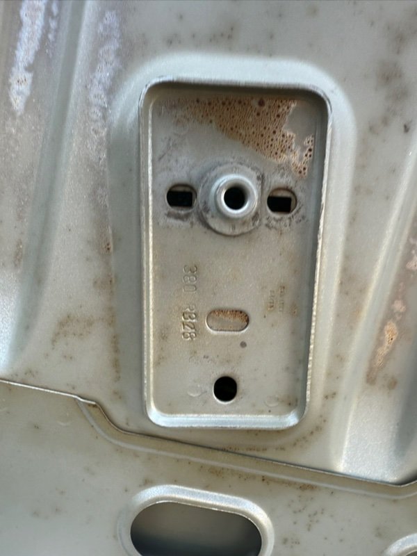 Задняя полка