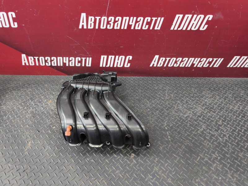 Впускной коллектор