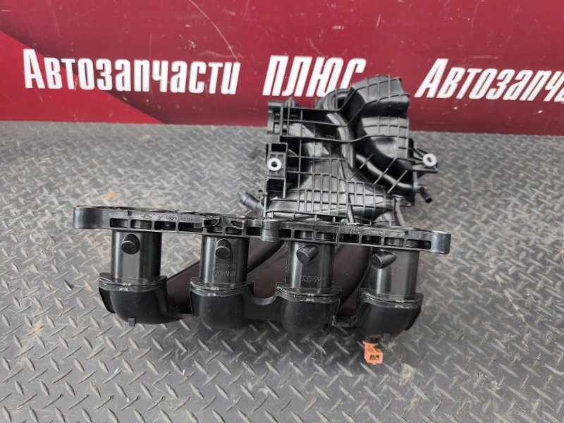 Впускной коллектор