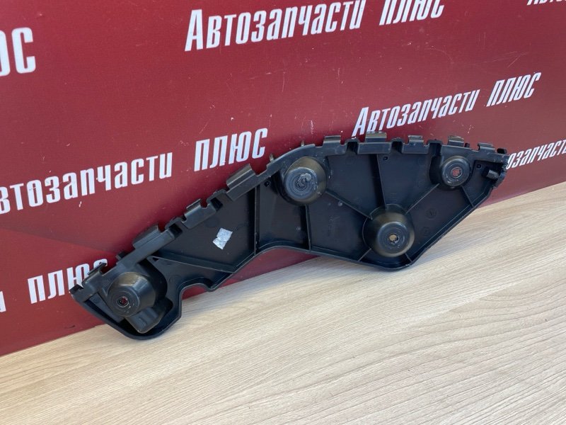 Кронштейн бампера