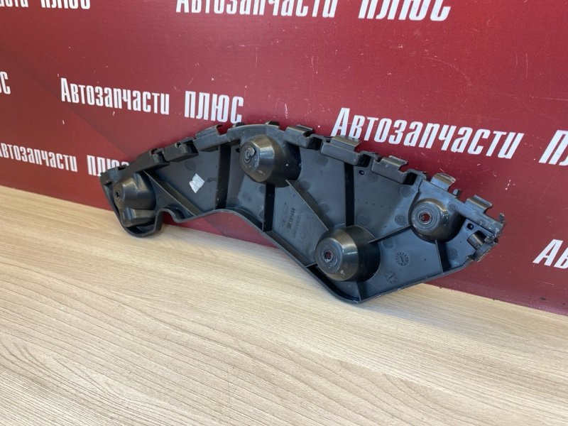 Кронштейн бампера