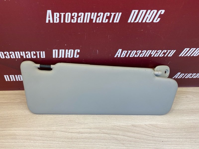 Козырек солнцезащитный