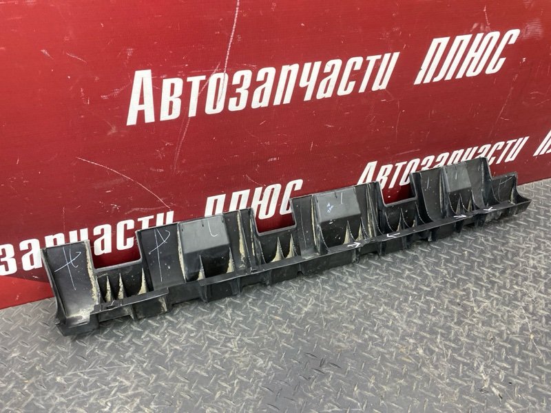 Кронштейн порога