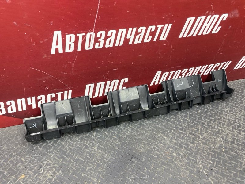 Кронштейн порога