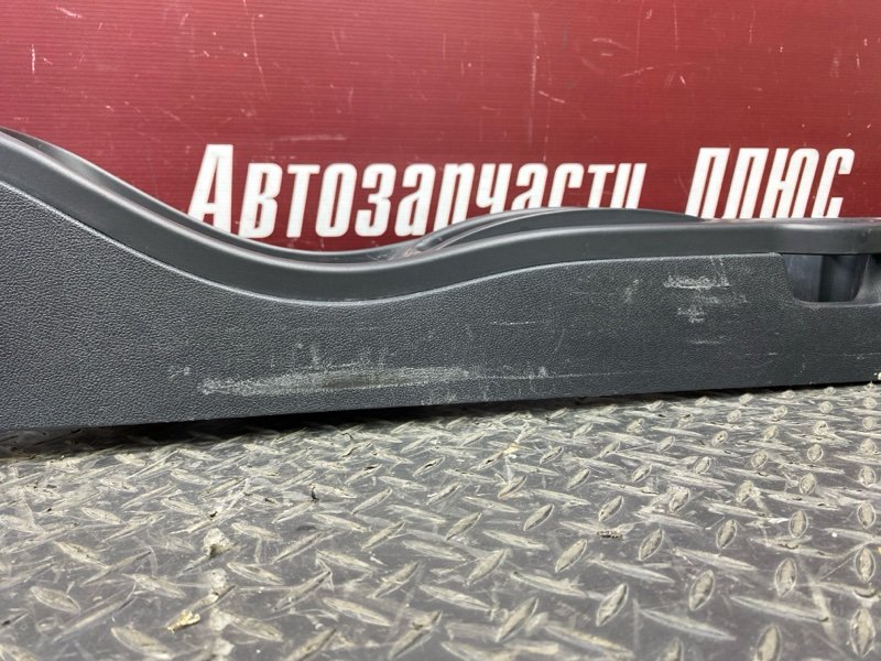 Консоль центральная