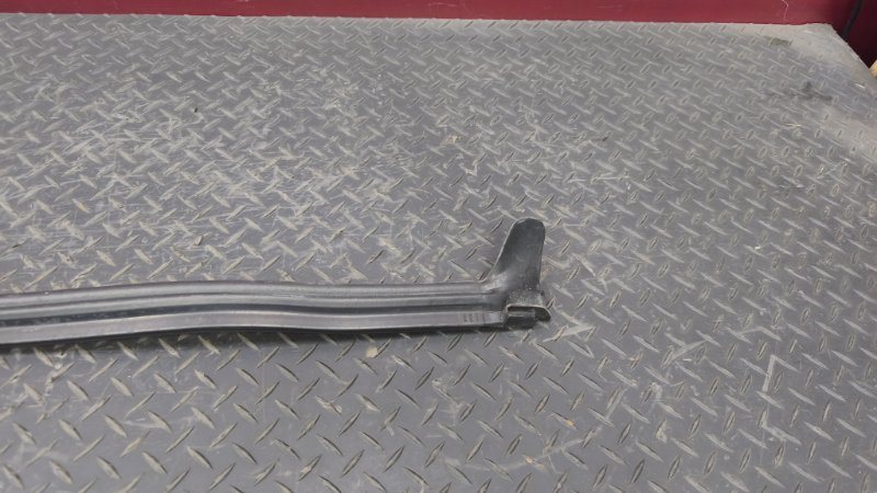 Уплотнитель жабо