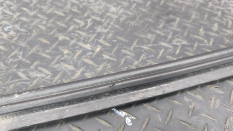 Уплотнитель жабо