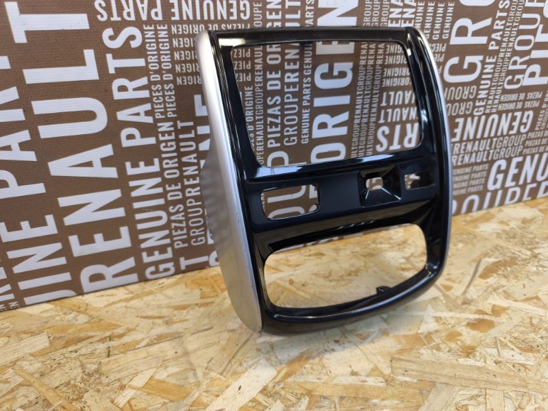 Рамка магнитолы