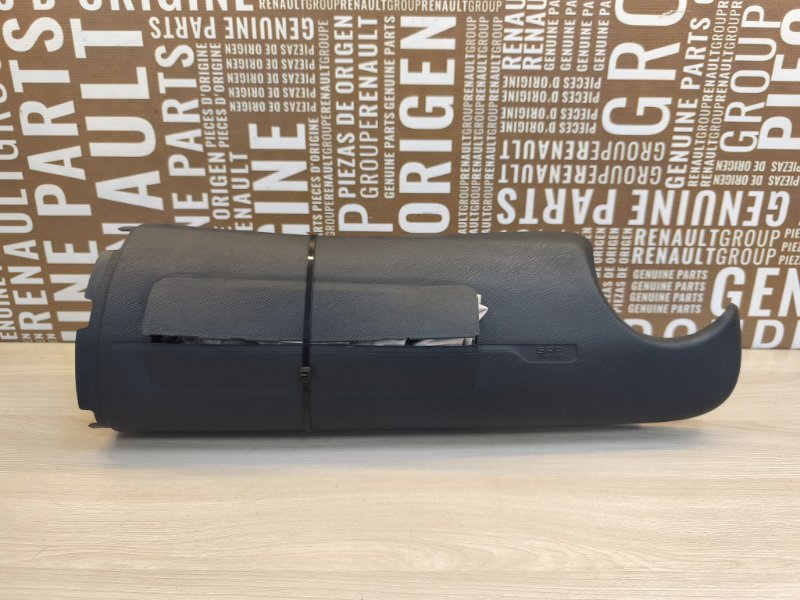 Подушка безопасности пассажира