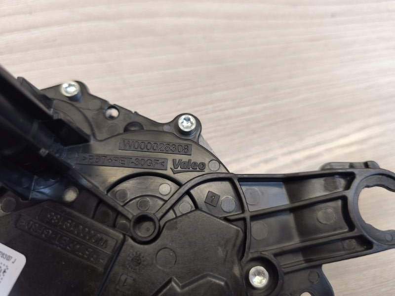 Мотор стеклоочистителя