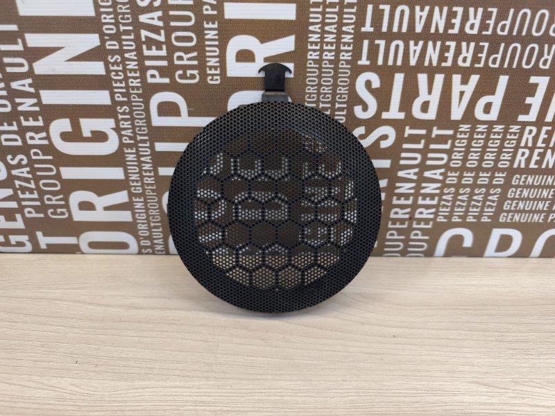 Крышка динамика