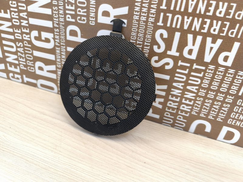 Крышка динамика