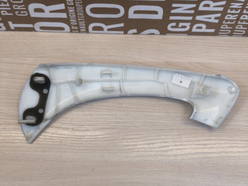 Накладка внутренней ручки двери