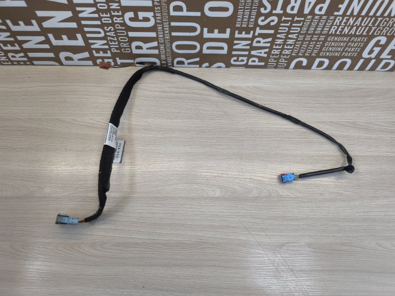 Проводка бардачка