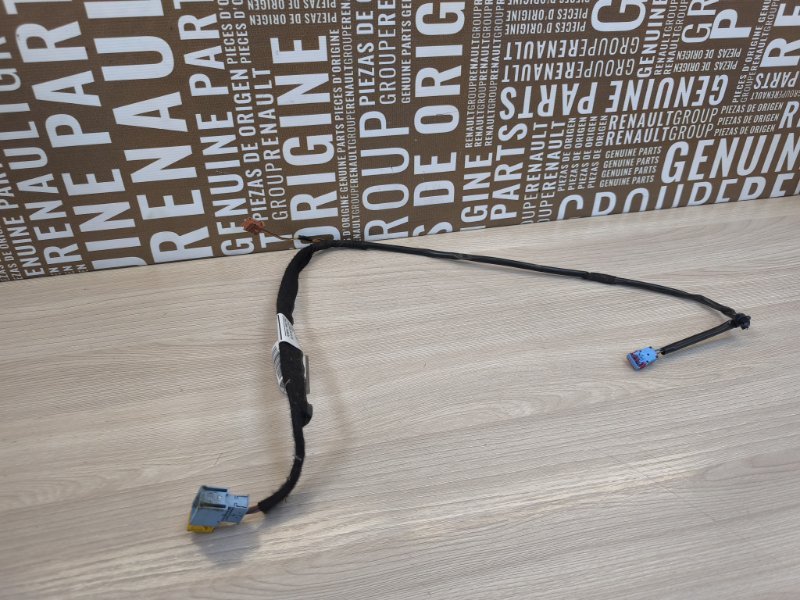 Проводка бардачка