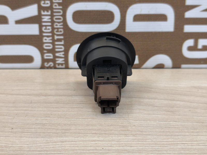 Выключатель подушки безопасности