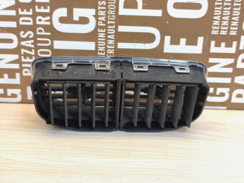 Дефлектор воздушный